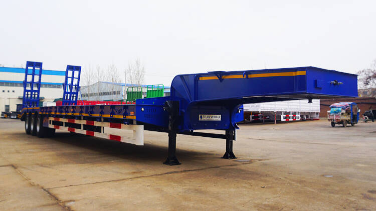 40ft 3 Axle Lowbed Truck for Sale in Madagasgar