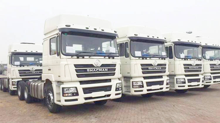 Shaanxi Shacman F3000 6x4 Tractor Truck for Sale in Madagascar