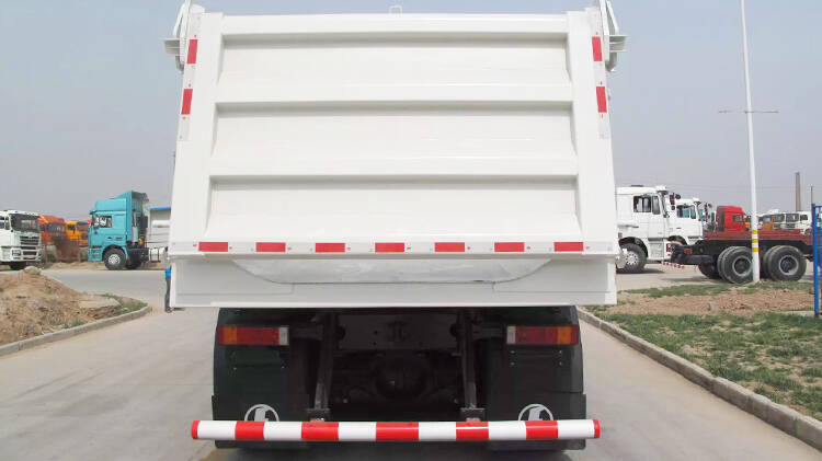 Shacman F3000 Dump Truck for Sale in Madagascar